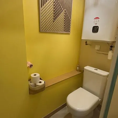 La Cachette Audomaroise Avec Sa Terrasse 아파트